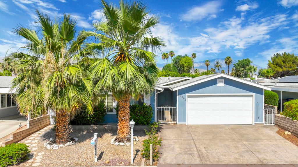 74647 Azurite Circle E, Palm Desert, CA 92260