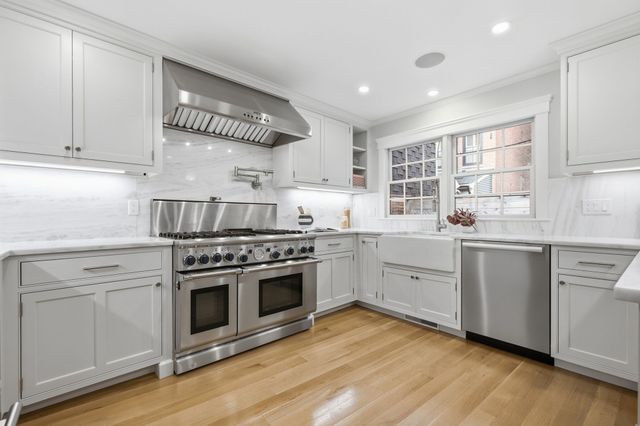32 Pleasant Street, Boston, MA 02129