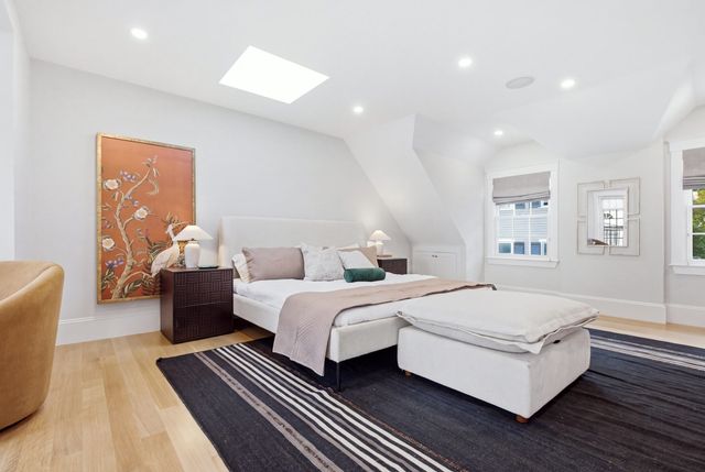 32 Pleasant Street, Boston, MA 02129