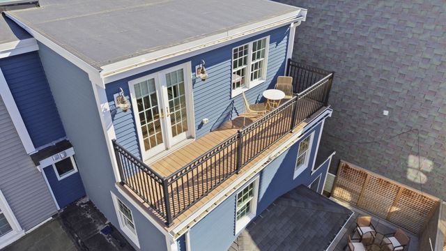 32 Pleasant Street, Boston, MA 02129