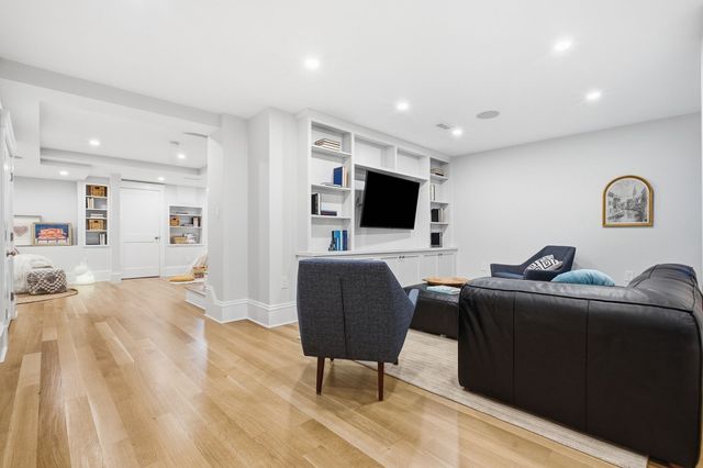 32 Pleasant Street, Boston, MA 02129