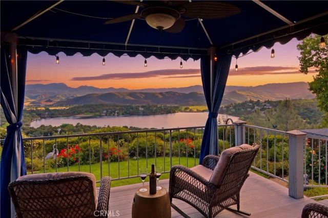 17372 Greenridge, Hidden Valley Lake, CA 95467