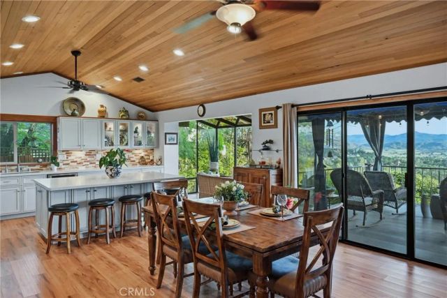 17372 Greenridge, Hidden Valley Lake, CA 95467