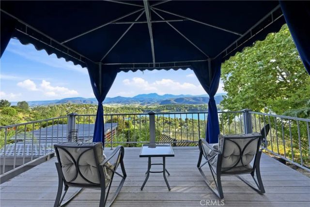17372 Greenridge, Hidden Valley Lake, CA 95467