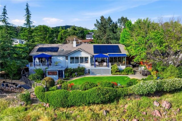 17372 Greenridge, Hidden Valley Lake, CA 95467