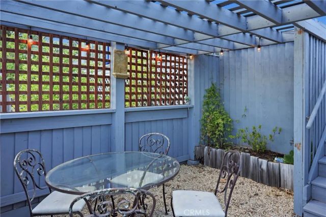 17372 Greenridge, Hidden Valley Lake, CA 95467