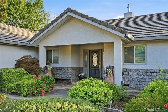 17372 Greenridge, Hidden Valley Lake, CA 95467