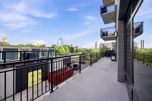 1120 S 2nd Street 903, Minneapolis, MN 55415