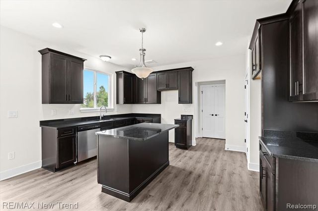 3022 E Theodore Street, Wixom, MI 48393