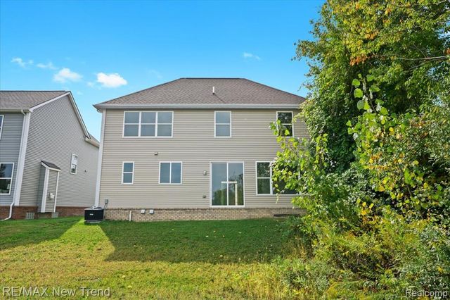 3022 E Theodore Street, Wixom, MI 48393