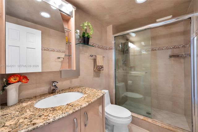 20379 W Country Club Drive 2236, Aventura, FL 33180