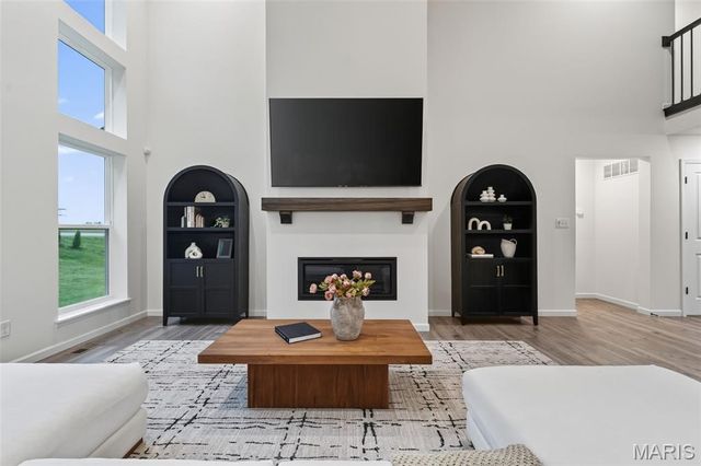 310 Osprey Court, Lake St Louis, MO 63367