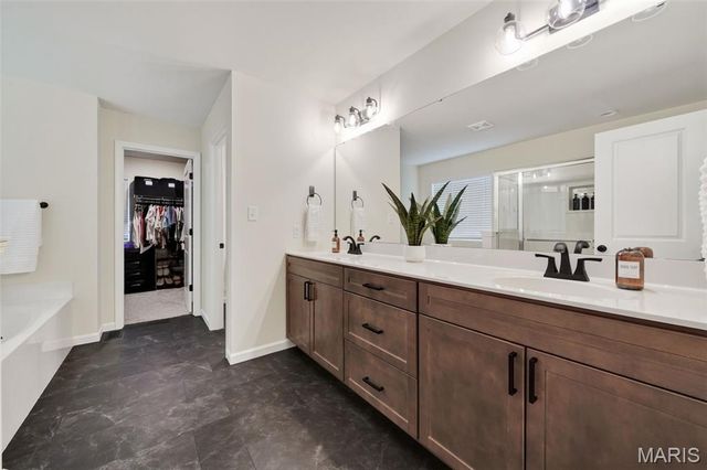 310 Osprey Court, Lake St Louis, MO 63367