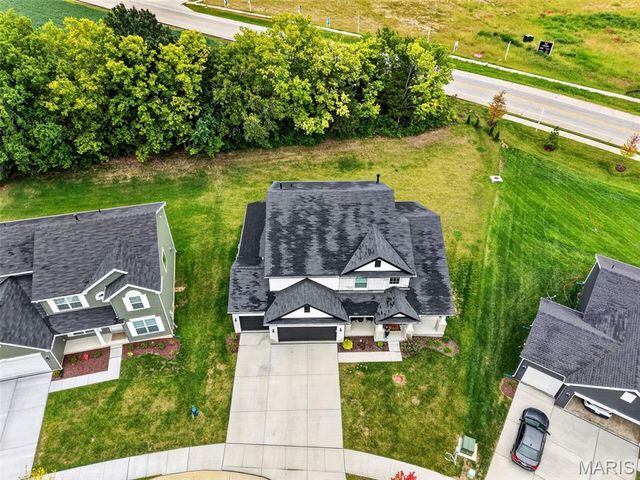 310 Osprey Court, Lake St Louis, MO 63367
