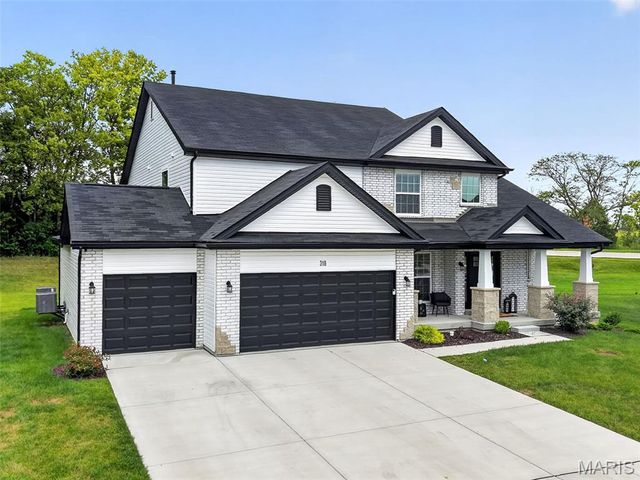 310 Osprey Court, Lake St Louis, MO 63367