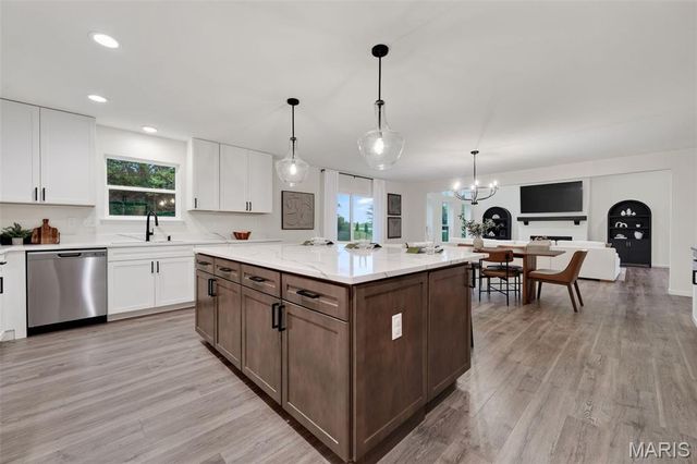310 Osprey Court, Lake St Louis, MO 63367