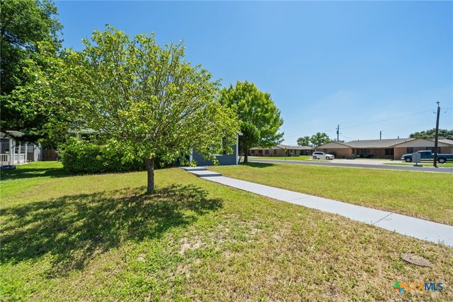 507 Bliss Lane, San Marcos, TX 78666