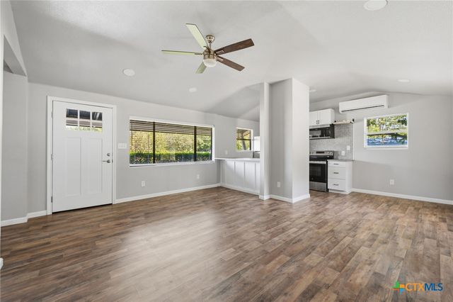 507 Bliss Lane, San Marcos, TX 78666