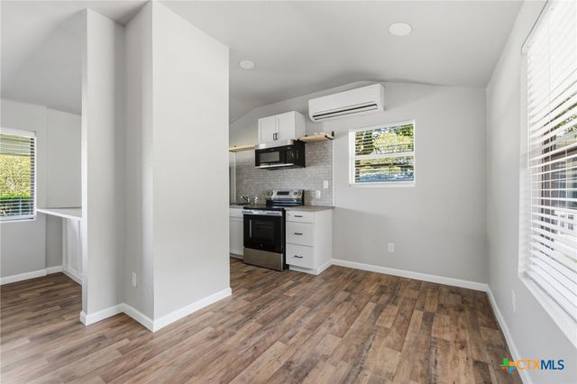 507 Bliss Lane, San Marcos, TX 78666