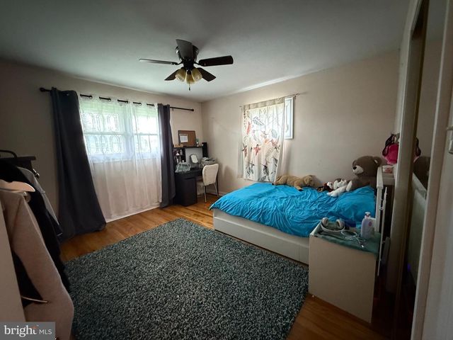 2597 CARRELL LN, Willow Grove, PA 19090