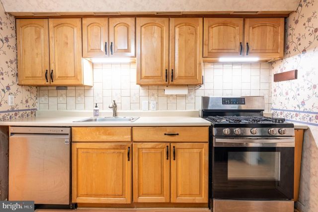 2597 CARRELL LN, Willow Grove, PA 19090