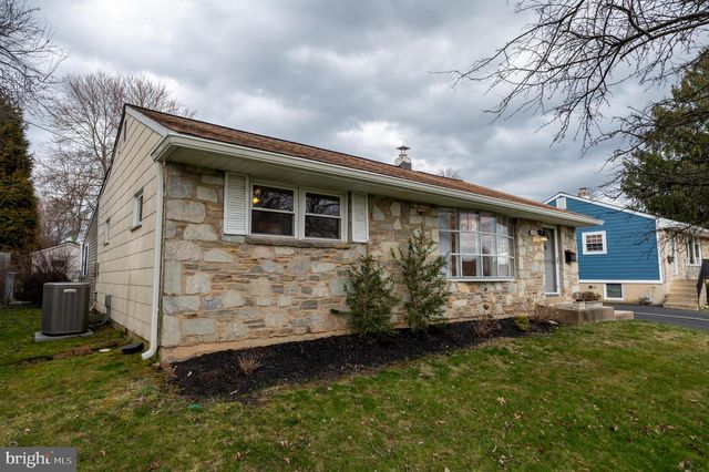 2597 CARRELL LN, Willow Grove, PA 19090