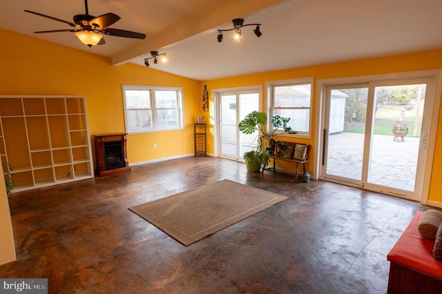 2597 CARRELL LN, Willow Grove, PA 19090