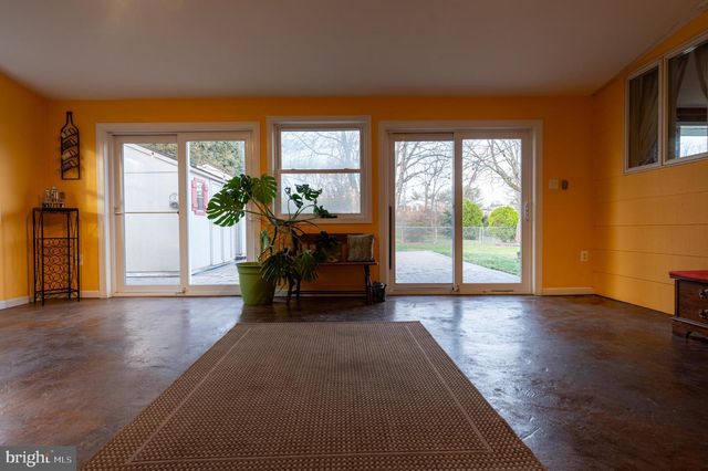 2597 CARRELL LN, Willow Grove, PA 19090