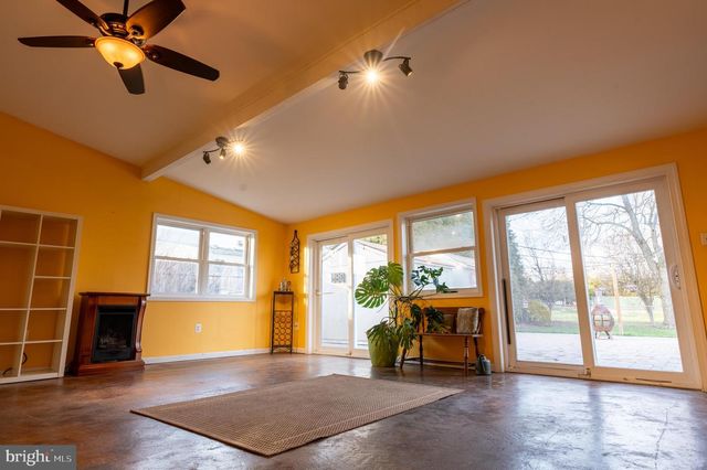 2597 CARRELL LN, Willow Grove, PA 19090