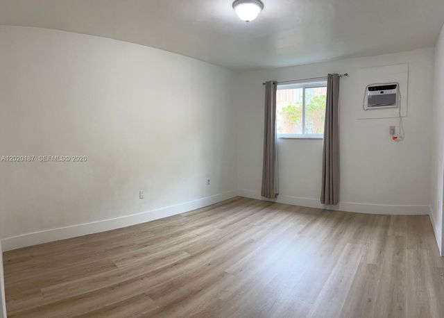 791 SW 64th Ave 1, Miami, FL 33144