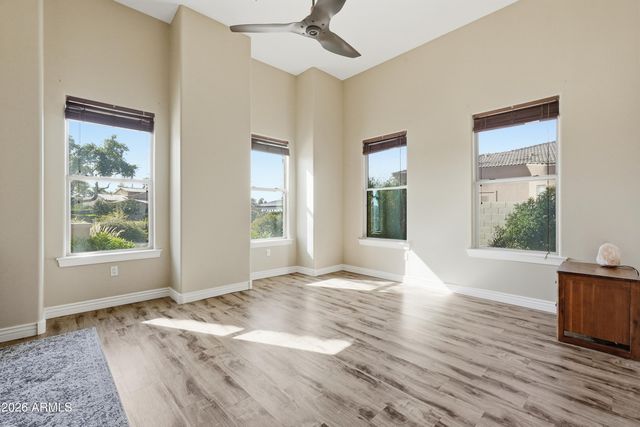 2900 E CLARK Drive, Gilbert, AZ 85297