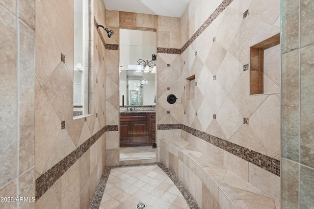 2900 E CLARK Drive, Gilbert, AZ 85297