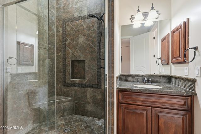 2900 E CLARK Drive, Gilbert, AZ 85297