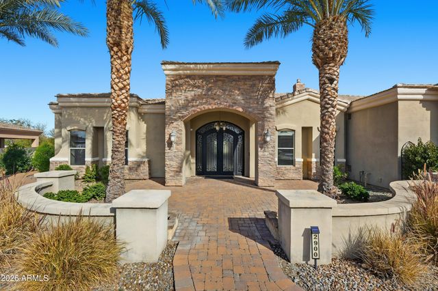 2900 E CLARK Drive, Gilbert, AZ 85297