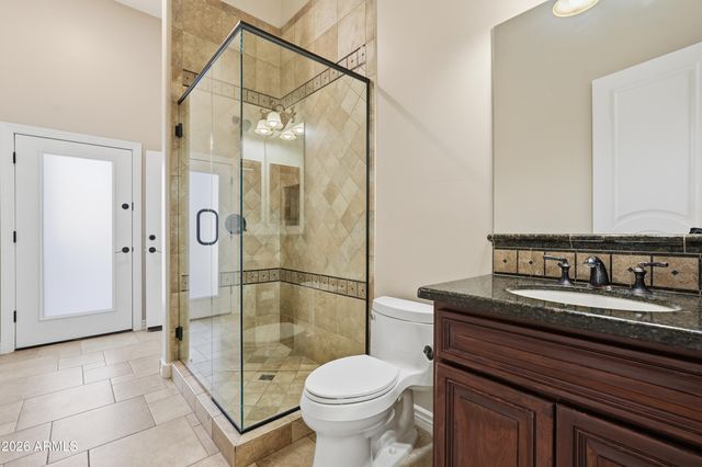 2900 E CLARK Drive, Gilbert, AZ 85297