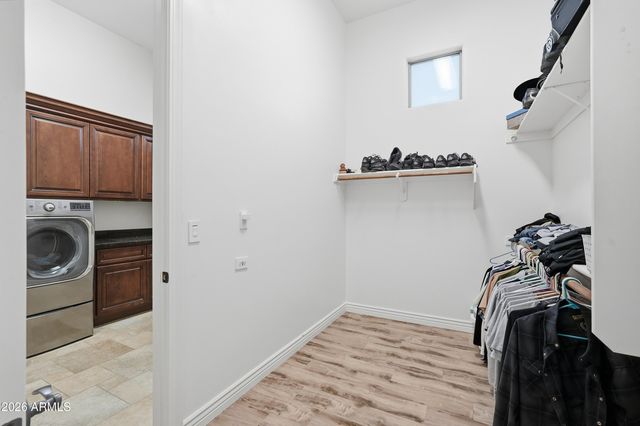 2900 E CLARK Drive, Gilbert, AZ 85297