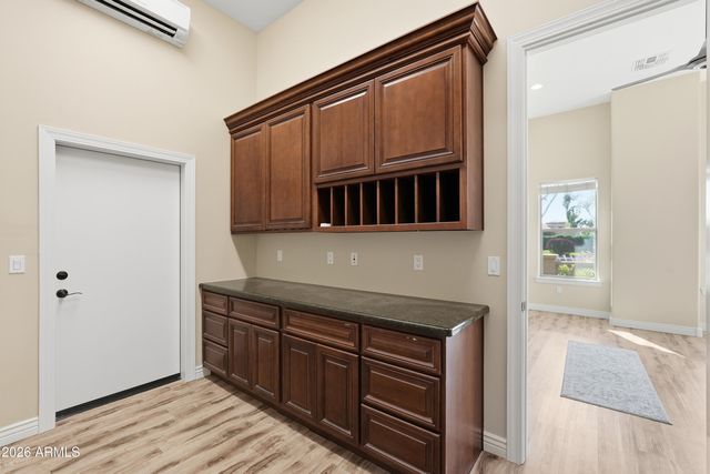 2900 E CLARK Drive, Gilbert, AZ 85297