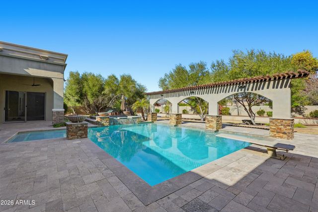 2900 E CLARK Drive, Gilbert, AZ 85297