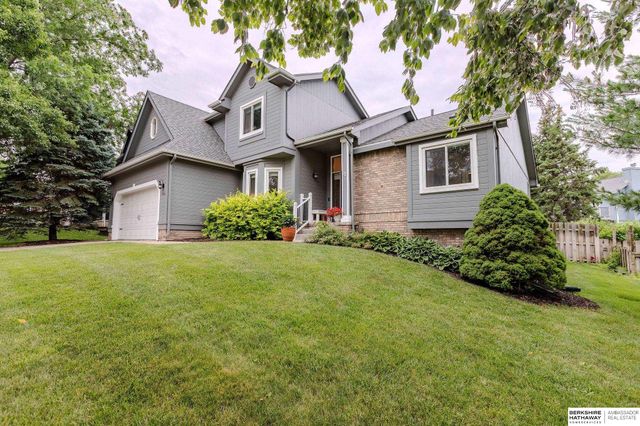 4866 S 170th Street, Omaha, NE 68135