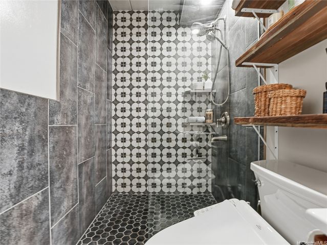 3810 Leahi Avenue 210, Honolulu, HI 96815