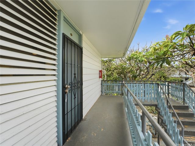 3810 Leahi Avenue 210, Honolulu, HI 96815