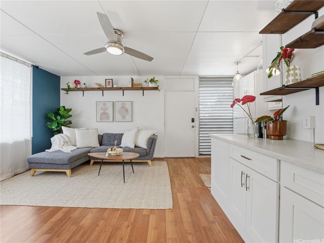 3810 Leahi Avenue 210, Honolulu, HI 96815