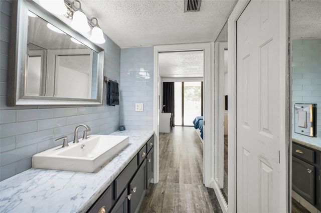 1111 N BAYSHORE BOULEVARD E3, Clearwater, FL 33759