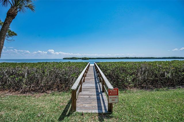 1111 N BAYSHORE BOULEVARD E3, Clearwater, FL 33759