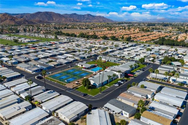 601 N Kirby, Hemet, CA 92545