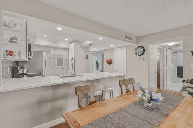 1520 GLEN OAKS DRIVE E 247, Sarasota, FL 34232