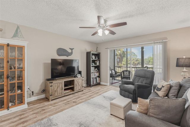 1520 GLEN OAKS DRIVE E 247, Sarasota, FL 34232