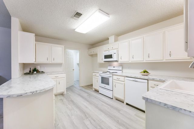 1003 Justice Avenue, Lubbock, TX 79416