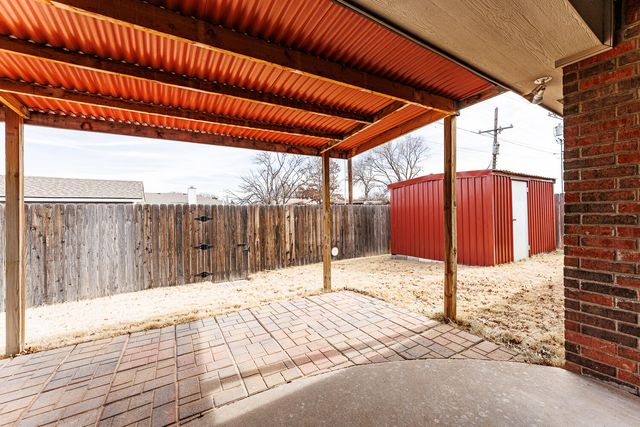 1003 Justice Avenue, Lubbock, TX 79416