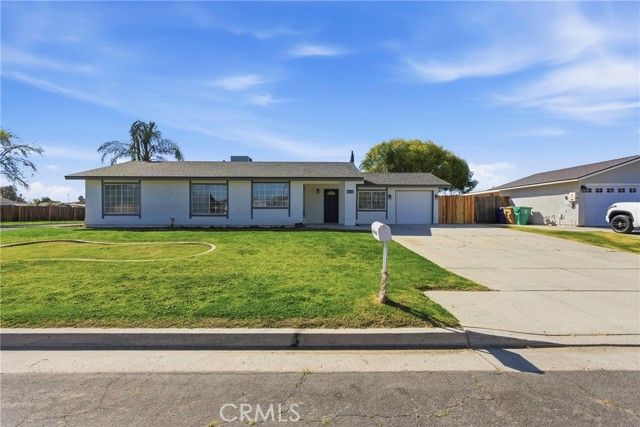 10801 Paul, Bakersfield, CA 93312